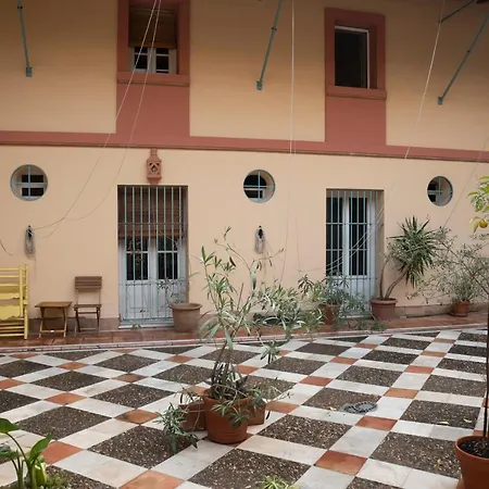180 Ideal Apartamento Con Patio San Bernardo 2 Seville